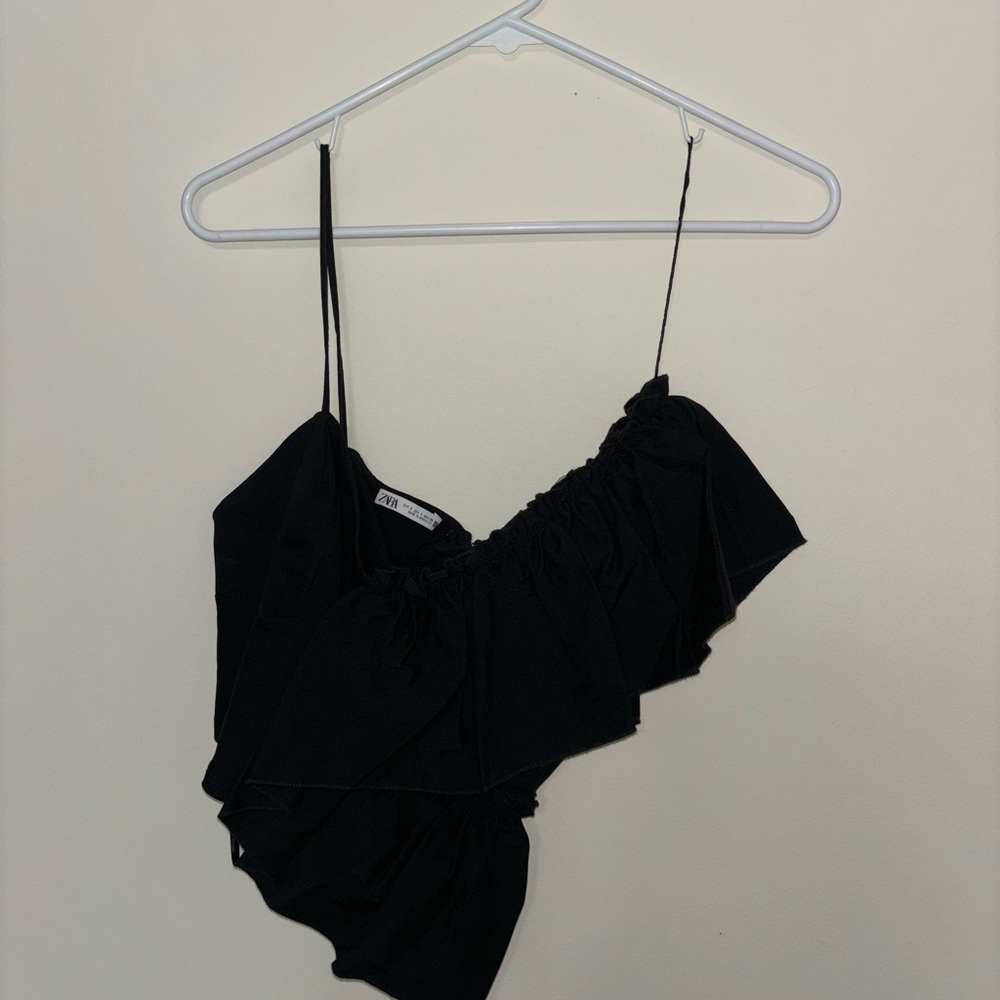 ZARA Black Ruffled One-Shoulder Top